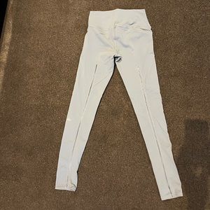 Alo Dash Legging- Concrete (grey blue)